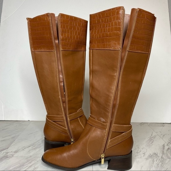 New! Marc Fisher Hailin Boot - Picture 7 of 13